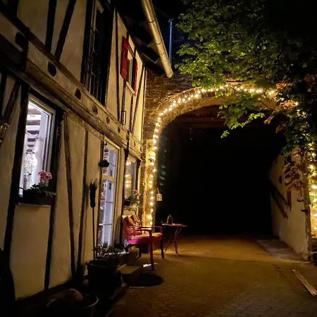 Alter Winzerhof Ferienhaus *