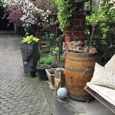 Alter Winzerhof 別荘 Hatzenport