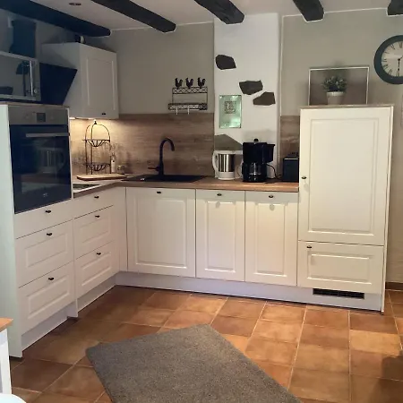 Alter Winzerhof 펜션