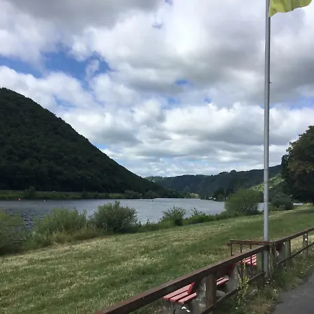 Alter Winzerhof Hatzenport